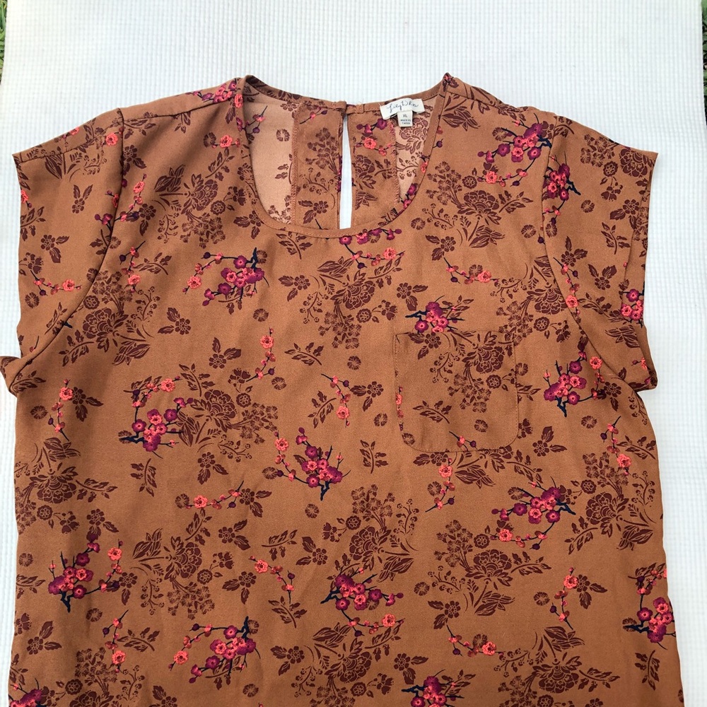 Brown Top
